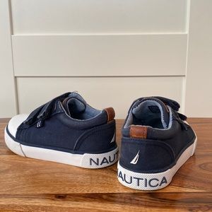 Toddler 7 Nautica Navy Blue Sneakers